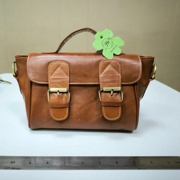 Oriental Brown Flap Bag – Elegant Handbag in Genuine Cow Leather